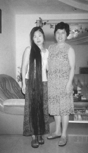 长发女孩杨莉的故事