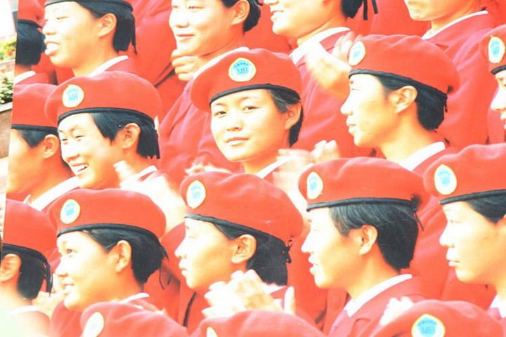 组图:99阅兵女民兵方队队员刘福兰访谈 - [中国长发网]