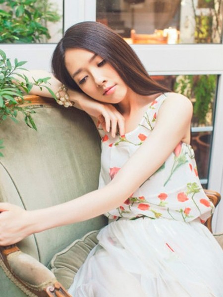 氧气女神郭碧婷 中分扎发OL范(5) 氧气女神郭碧婷 中分扎发OL范(5)
