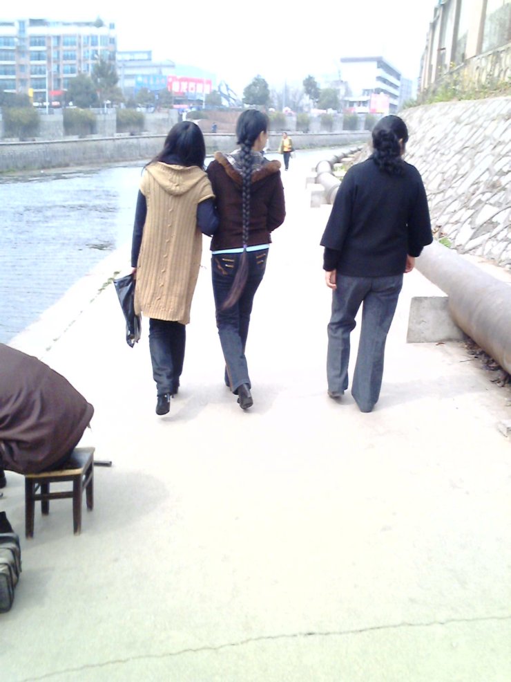 ����������