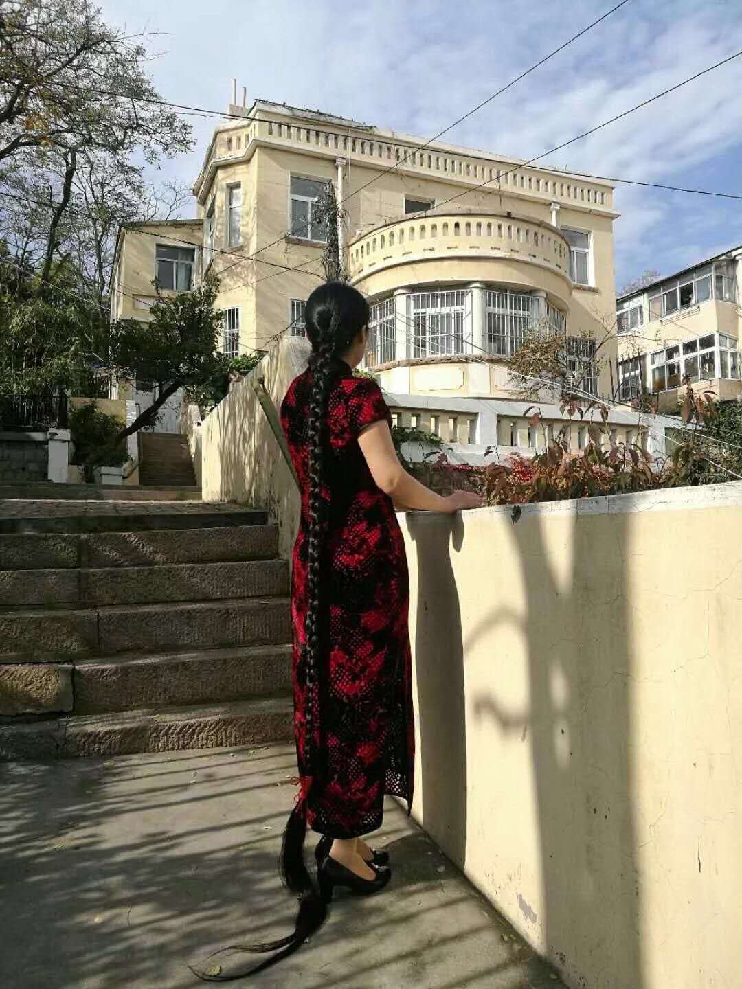 周红的超级大辫子 - [中国长发网]